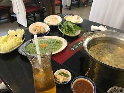 เอ็มเคโกลด์ สาขาศาลาแดง