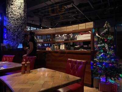 Burger & Lobster - Gaysorn Plaza