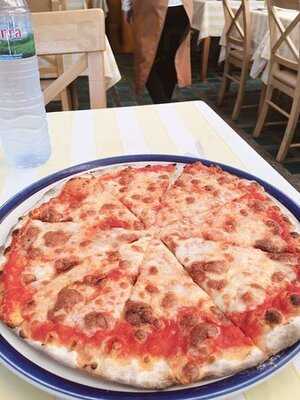 พิซซาเรีย ลิมอนเชลโล