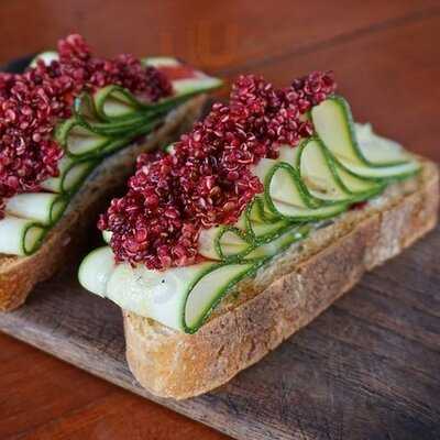 Simple. Natural Kitchen