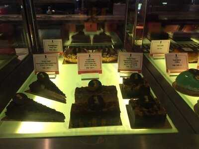 เลอ มาการอง