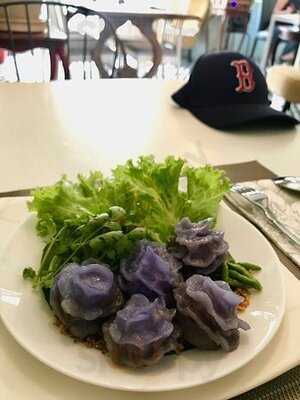 สยาม สปริง บิสโทร