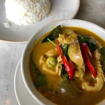 เอลเลฟิน คาเฟ่ สาขา วัดโพธิ์