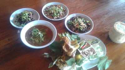 ลาบขมห้วยปู