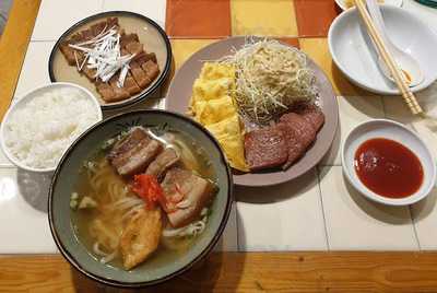 ร้านอาหารญี่ปุ่น โอกินาวาคินโจ