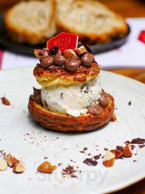 Mozza By Cocotte - Emquartier