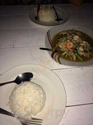 ร้านอาหาร ครัวมะนาว