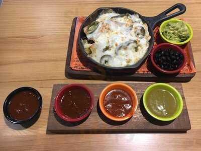 Cali-mex Bar & Grill - Soi 22 (sukhumvit)