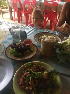 ลาบบ้านเหล่า