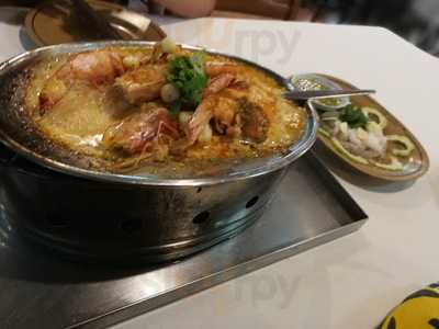 ร้านอาหารมหัศจรรย์ เกาะยอ