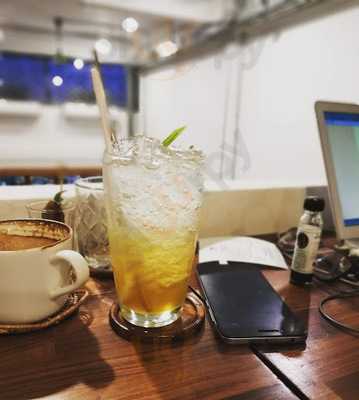 Better Moon Cafe X Refill Station