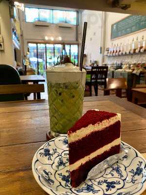 Better Moon Cafe X Refill Station