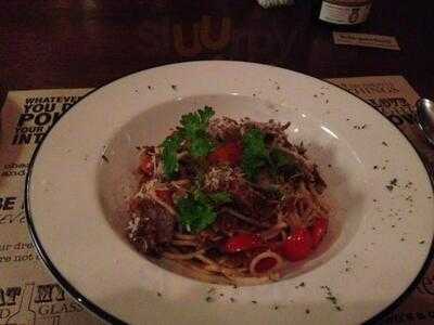 Tete Quarters Vintage Etc