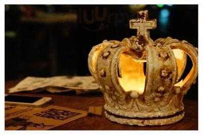 Tete Quarters Vintage Etc