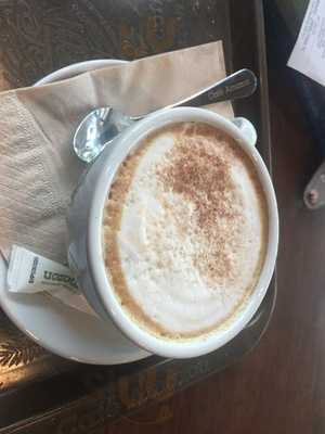 ร้านกาแฟอเมซอน