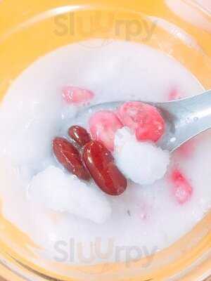 ทับทิมกรอบสามหนุ่ม