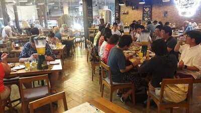 Beerfest Brewery & Restaurant