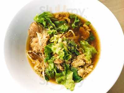 ก๋วยเตี๋ยวเนื้อ นายโส่ย