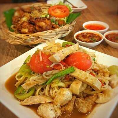 ส้มตำนัว