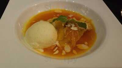 Whale's Belly Restaurant & Bar