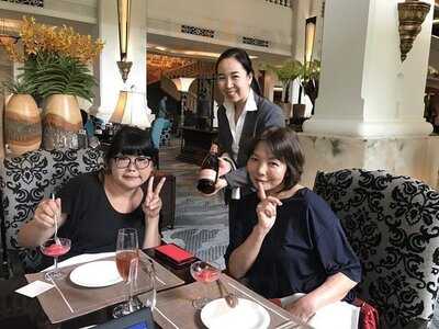 เดอะล็อบบี้เลาจน์