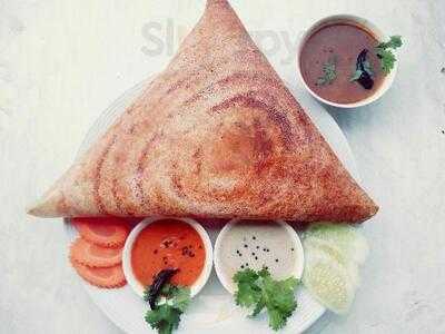 Aryaa's  Indian Restaurant