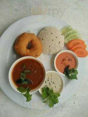 Aryaa's  Indian Restaurant