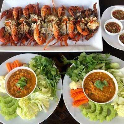 ธัญรัต ซีฟู้ด