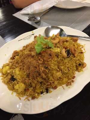 บ้านขนิษฐา