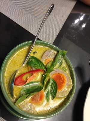 บ้านขนิษฐา