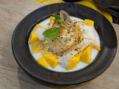 The Mango Garden Siam Paragon