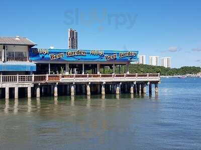 Pattaya Beer Garden