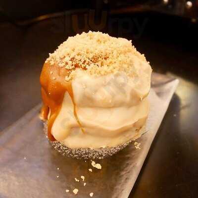 Fuwa And Futon Food N Gallery