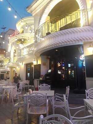 กัลลิเวอร์ ผับแอนด์เรสเตอรองท์