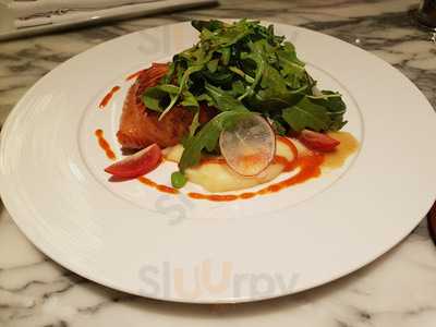 ทไวนิงส์ ที บูติค