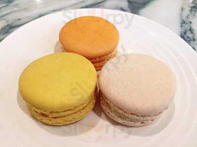 ทไวนิงส์ ที บูติค