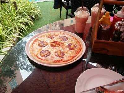 Seven Seas Express Cafe