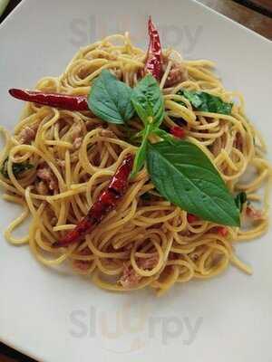 Smith & Rabbit Cuisine