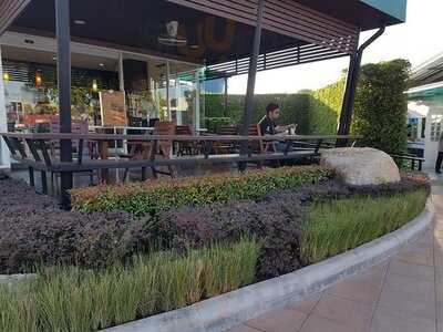 คาเฟ่ อเมซอน