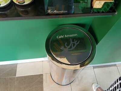 คาเฟ่ อเมซอน