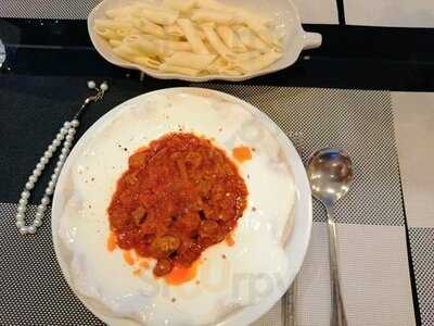 Happy's Cafe Turk Restaurant