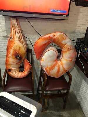 ชริมพ์ อิชชู่