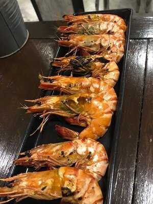 ชริมพ์ อิชชู่