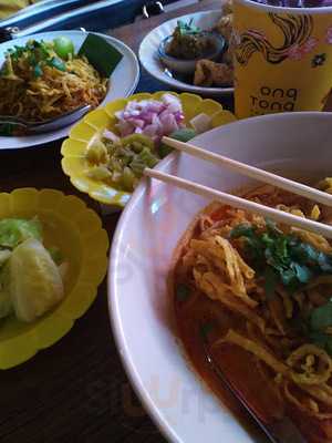 Ong Tong Khao Soi