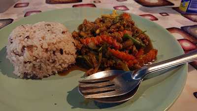 Rabbit Bar & Restaurant