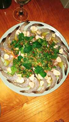 Rabbit Bar & Restaurant