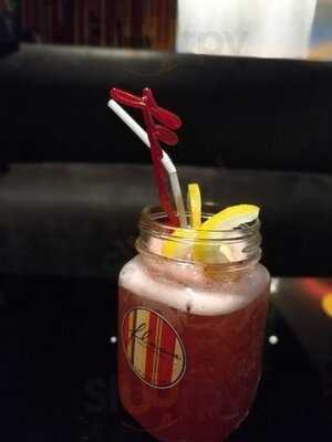 Flava Restaurant & Bar