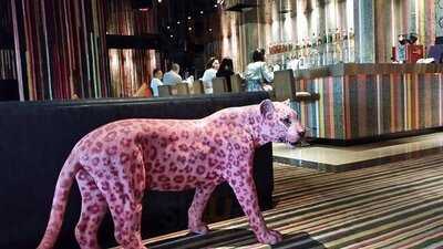 Flava Restaurant & Bar