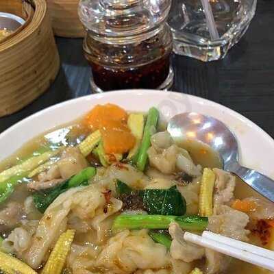 Little Dragon Dim Sum Restaurant