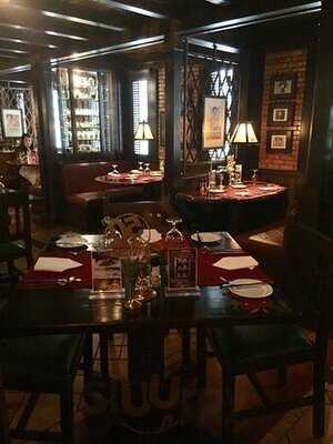 Neil's Tavern Restaurant & Bake Shoppe